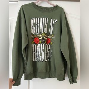 Vintage Guns N' Roses Sweatshirt Design, Size Large